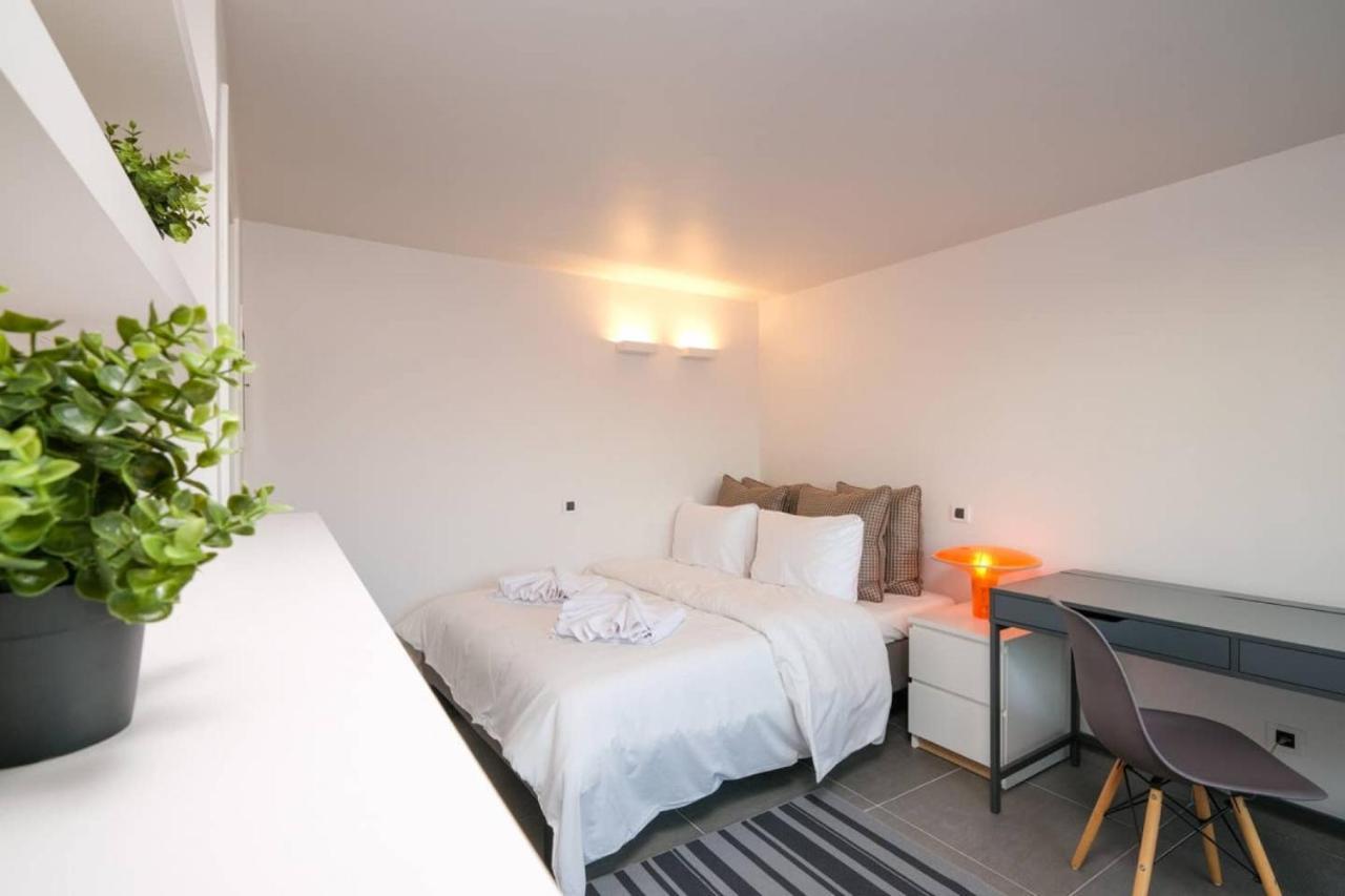 Urban Luxury Homm Apt. In Deinokratous Str. Apartamento Atenas Exterior foto
